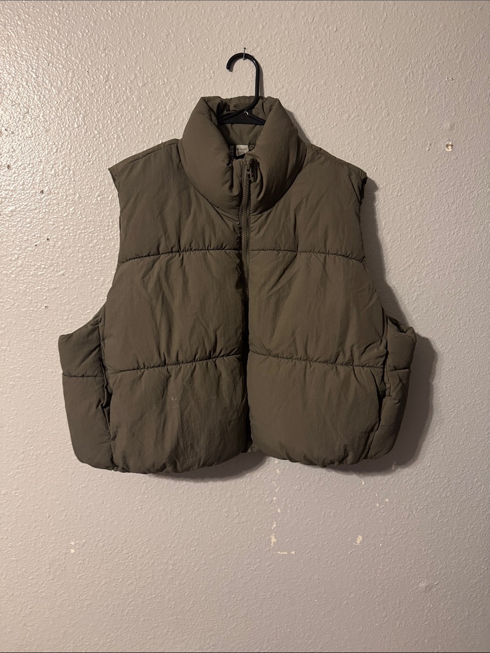 H&M Divided Olive Quilted Jacket